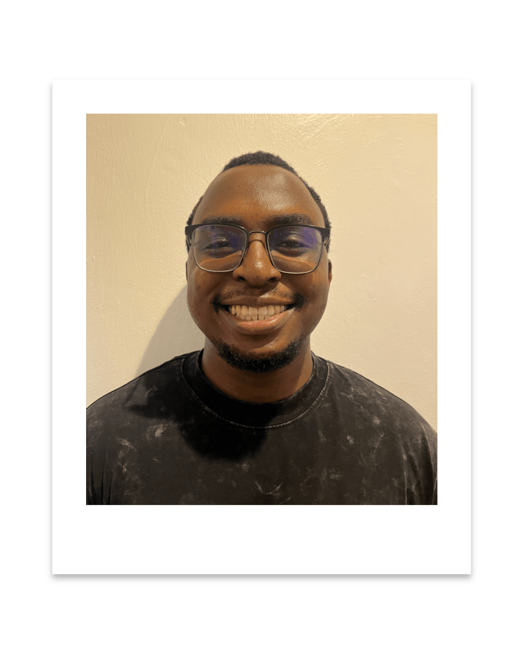 A smiling portrait of Pelumi